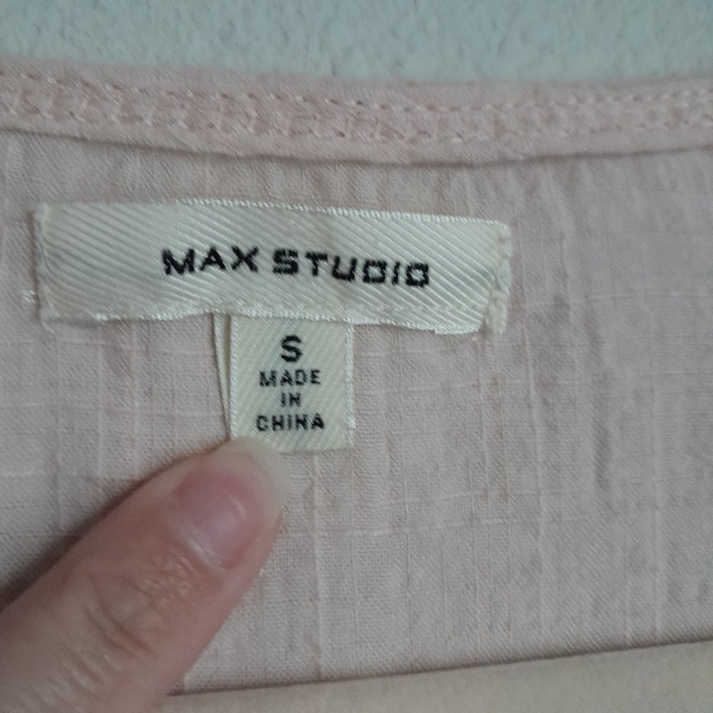 Max Studio Romantic Ethereal V-Neck Gauzy Tie Front Eyelet Top Blush Pink Size S - Picture 6 of 12